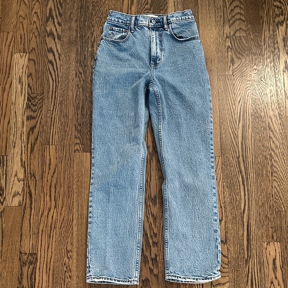 Abercrombie & Fitch Light Blue High Rise Jeans - Picture 1 of 3